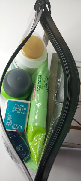 Going on a Cruise ? If so, stay fresh with your airport compliant  toiletries travel bag.